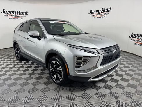 Used 2024 Mitsubishi Eclipse Cross SE AWD/4WD image 6