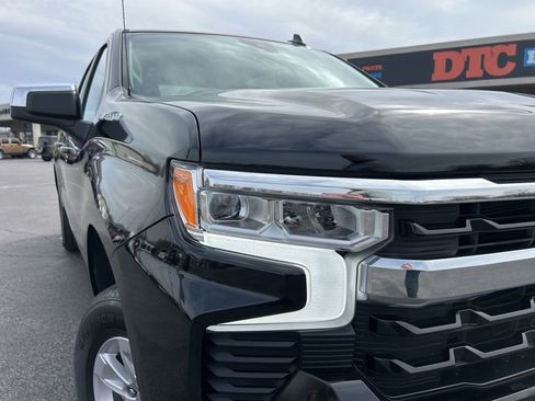 Used 2025 Chevrolet Silverado 1500 LT image 29