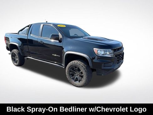 Used 2021 Chevrolet Colorado ZR2 w/ ZR2 Midnight Special Edition AWD/4WD image 8
