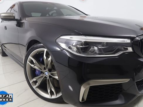 Used 2020 BMW M550i xDrive M550i xDrive w/ Premium Package image 19