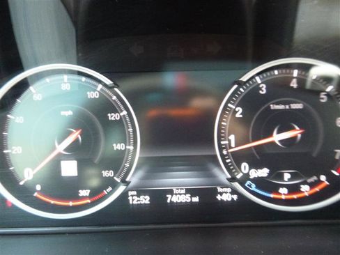 Used 2017 BMW X6 xDrive50i image 12