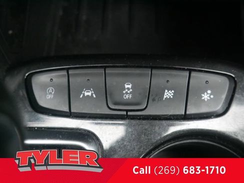 Used 2023 Chevrolet TrailBlazer RS w/ Convenience Package image 38