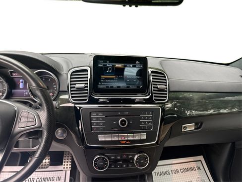 Used 2017 Mercedes-Benz GLE 400 4MATIC image 26
