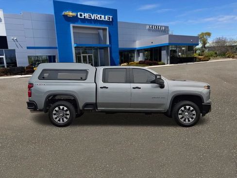 Used 2024 Chevrolet Silverado 2500 Custom w/ Custom Convenience Package AWD/4WD image 28