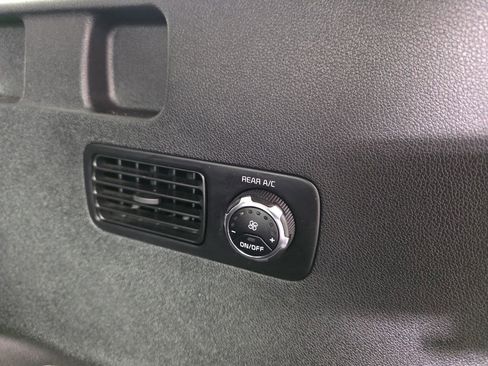 Used 2017 Kia Sorento SX AWD/4WD image 37
