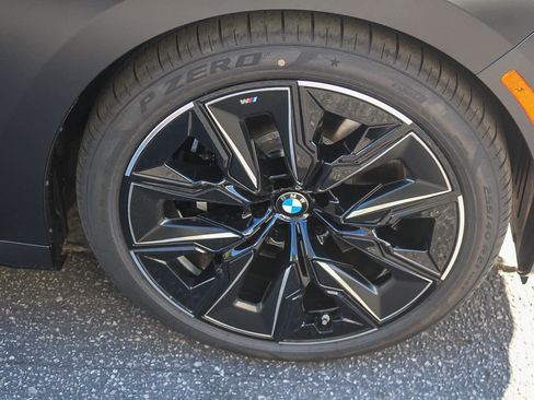 New 2026 BMW 740i image 9