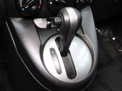 Used 2012 MAZDA MAZDA2 Touring FWD image 12