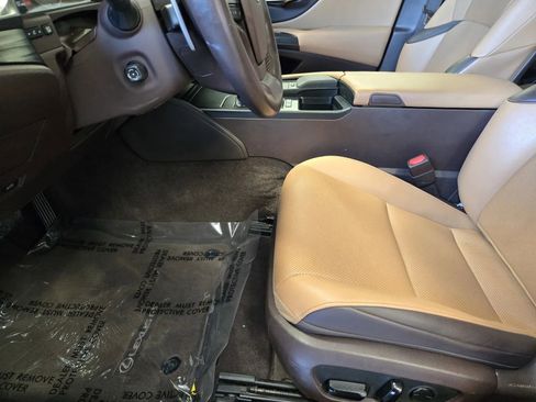 Used 2021 Lexus ES 300h w/ Premium Package FWD image 14