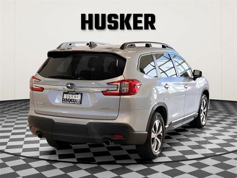 Used 2024 Subaru Ascent Premium w/ Convenience Package image 9