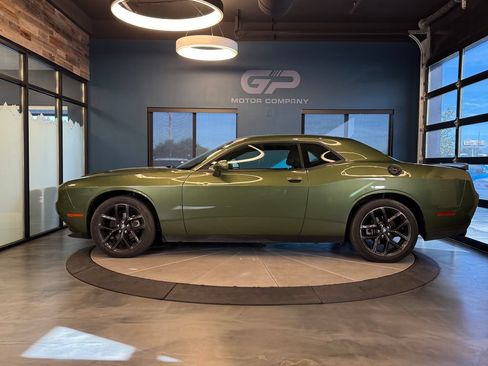 Used 2021 Dodge Challenger SXT w/ Blacktop Package RWD image 6