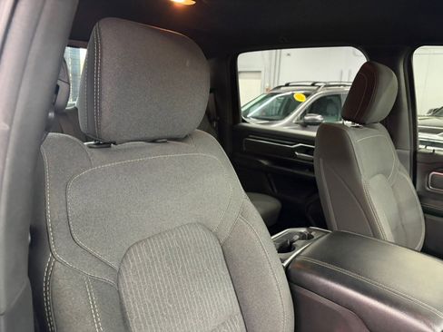 Used 2019 RAM 1500 Big Horn AWD/4WD image 18
