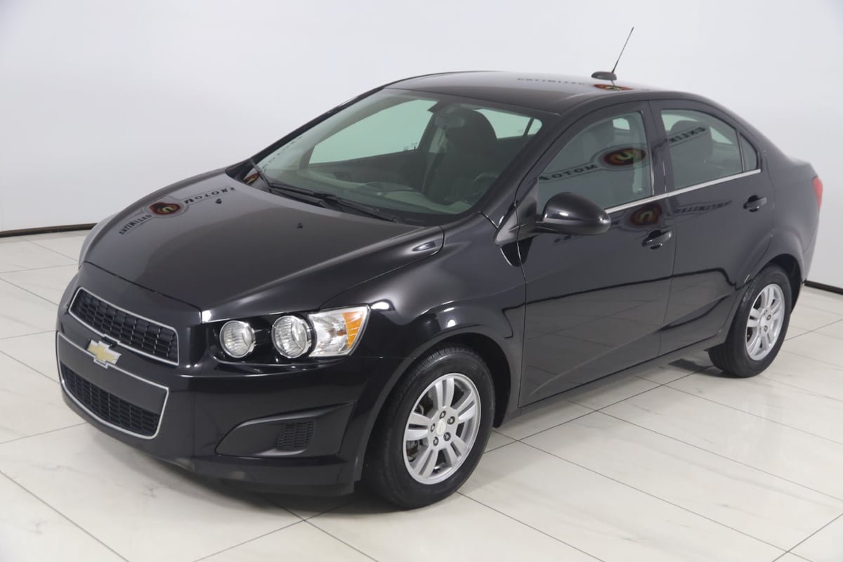 Used 2016 Chevrolet Sonic LT FWD image 17