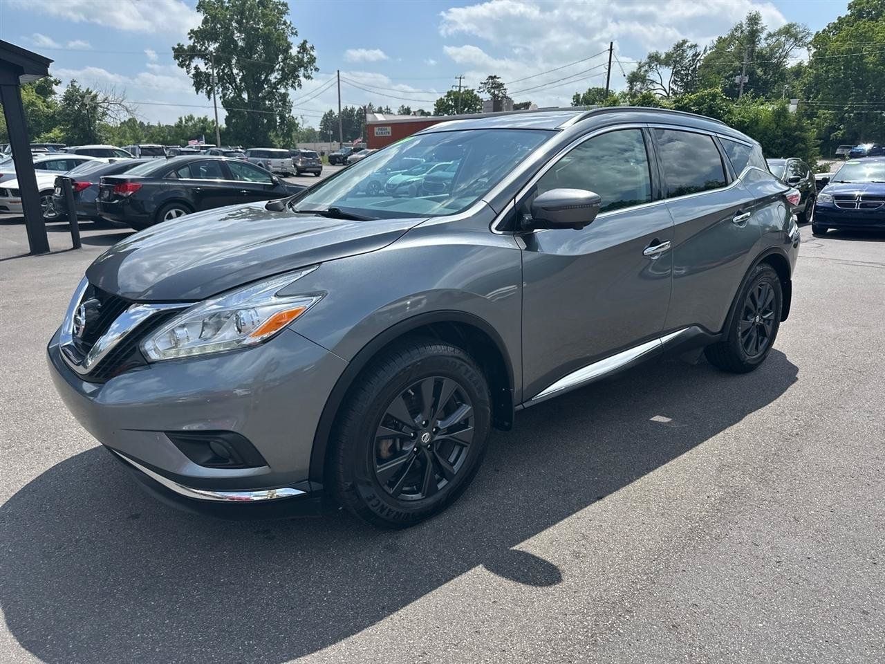 Used 2017 Nissan Murano SV w/ Premium Plus Package AWD/4WD image 7