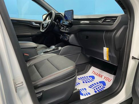 New 2026 Ford Escape ST-Line w/ Cold Weather Package image 41