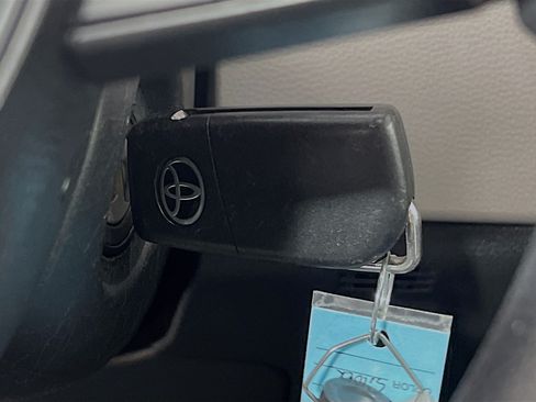 Used 2023 Toyota Corolla LE FWD image 23