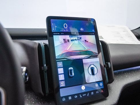 New 2025 Volvo EX30 Ultra w/ Protection Package Premier image 27