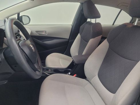 Used 2021 Toyota Corolla LE FWD image 17
