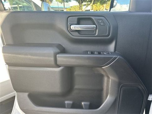 New 2025 Chevrolet Silverado 1500 Custom image 29