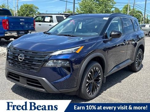 New 2026 Nissan Rogue Dark Armor AWD/4WD image 3