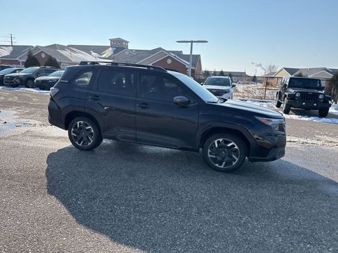 Used 2025 Subaru Forester Limited w/ Popular Package #2 image 13