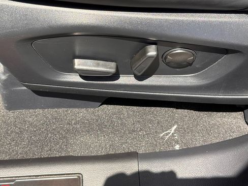 Used 2026 Ford Explorer ST RWD image 18