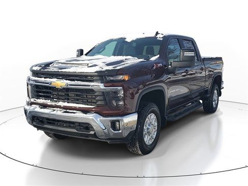 Certified 2024 Chevrolet Silverado 2500 LT w/ All Star Edition image 2
