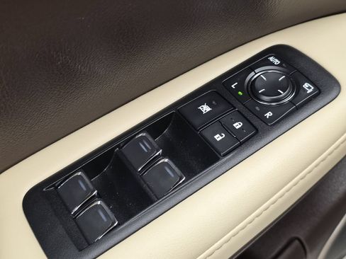 Used 2018 Lexus RX 450h AWD w/ Premium Package image 28