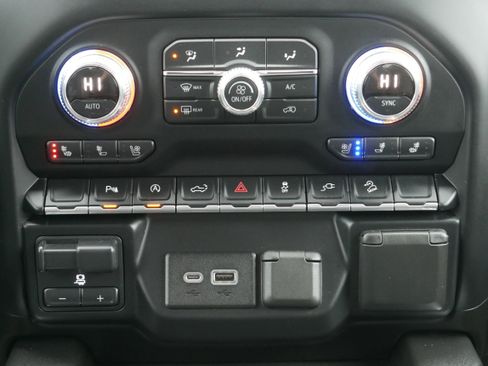 Used 2019 GMC Sierra 1500 Denali image 21