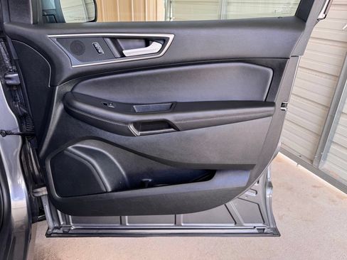 Used 2024 Ford Edge SEL AWD/4WD image 19