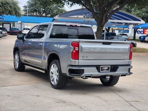 Used 2023 Chevrolet Silverado 1500 High Country w/ High Country Premium Package image 2