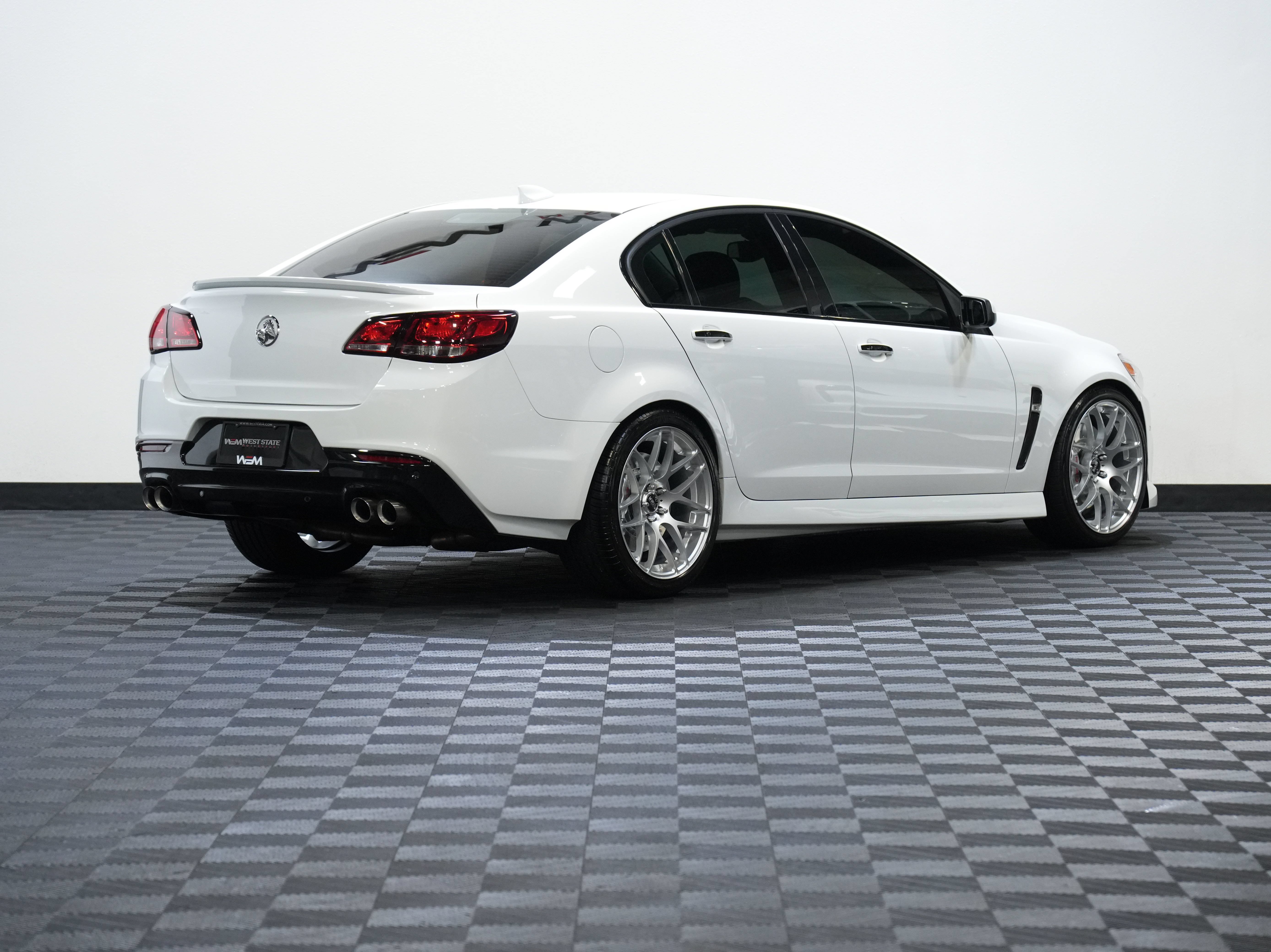 Used 2015 Chevrolet SS RWD image 6