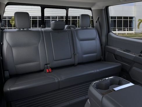 New 2026 Ford F250 Lariat w/ Black Appearance Package AWD/4WD image 11