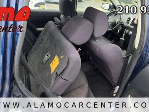 Used 2005 Scion xA FWD image 19