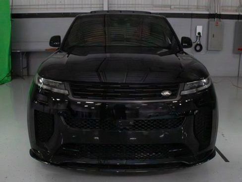 Used 2025 Land Rover Range Rover Sport SV Edition Two image 2