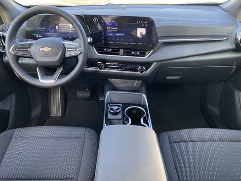 New 2026 Chevrolet Equinox LT image 15