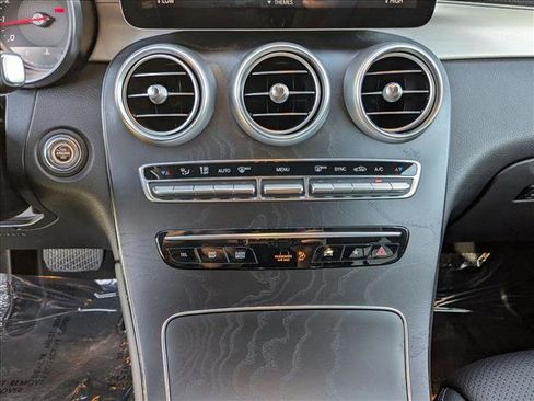 Used 2021 Mercedes-Benz GLC 300 image 15
