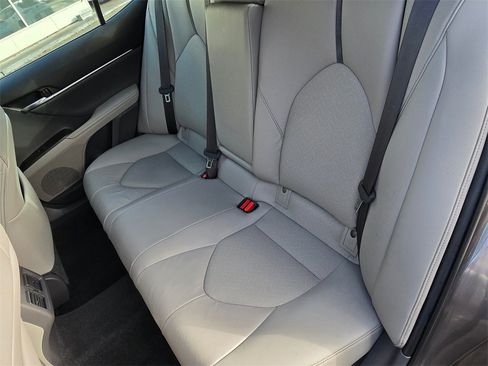 Certified 2021 Toyota Camry XLE w/ Navigation Upgrade Package image 19