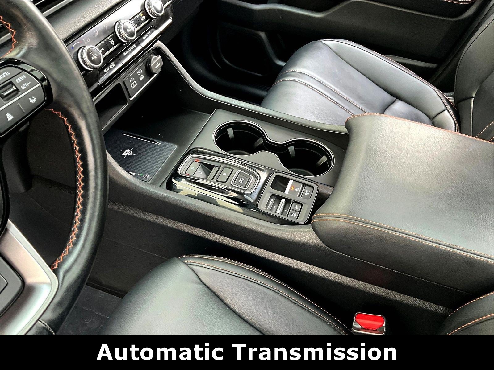 Used 2024 Honda Pilot TrailSport image 18
