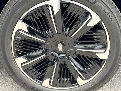 New 2026 Cadillac Escalade IQ Sport 1 AWD/4WD image 13