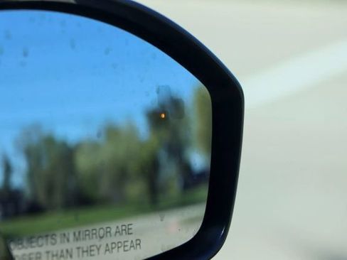 Used 2017 Land Rover Range Rover Evoque SE image 12