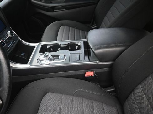 Used 2023 Ford Edge SE image 21