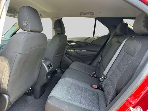 Used 2024 Chevrolet Equinox LT AWD/4WD image 11