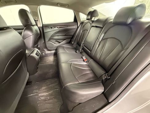 Used 2019 Buick LaCrosse Essence w/ Sun and Shade Package image 13