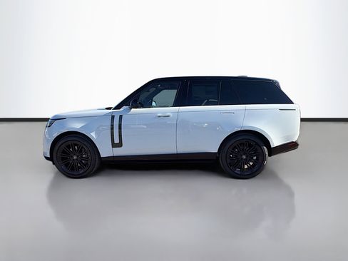 New 2025 Land Rover Range Rover SE image 2