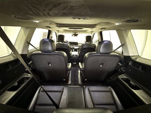 Used 2025 Kia Telluride SX Prestige image 31