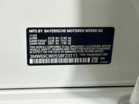 Used 2025 BMW 330i Sedan w/ M Sport Package image 40