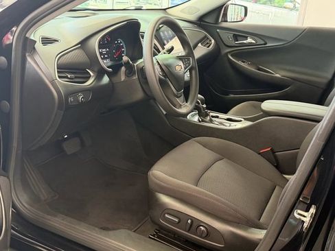 Used 2023 Chevrolet Malibu LT FWD image 5