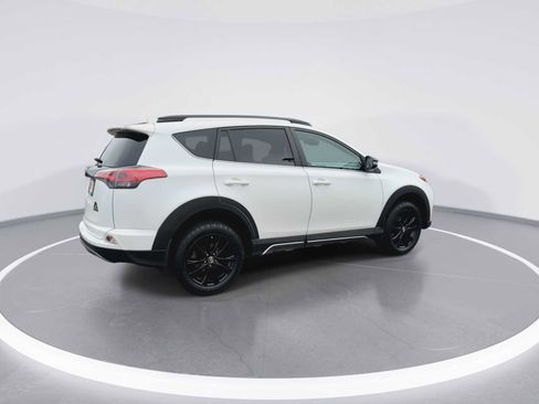 Certified 2018 Toyota RAV4 Adventure image 8
