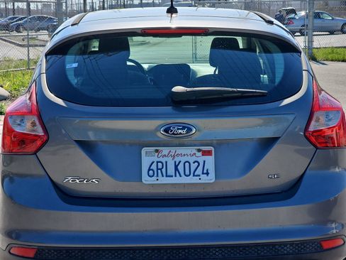 Used 2012 Ford Focus SE image 16