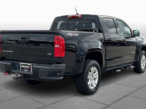 Used 2022 Chevrolet Colorado LT w/ LT Convenience Package image 9